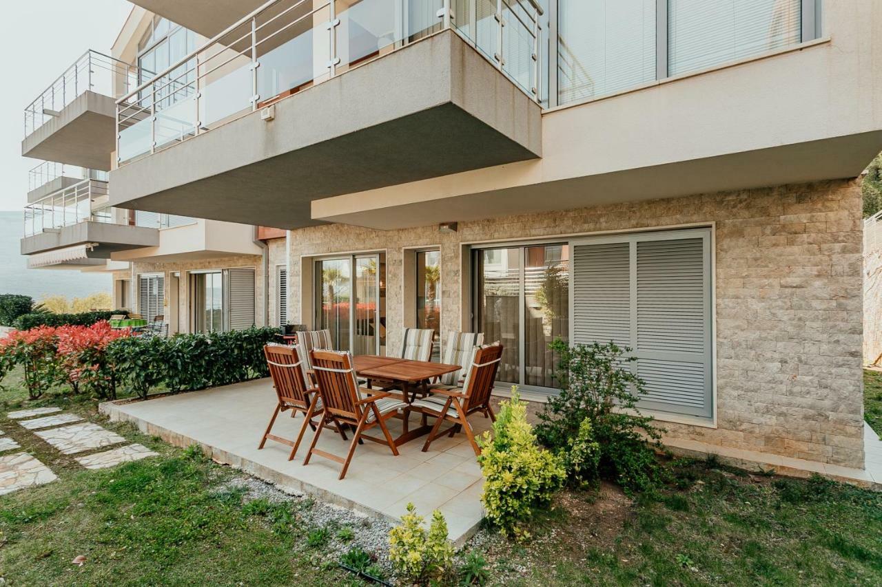 Acacia summer holiday Ðenovići Exterior foto